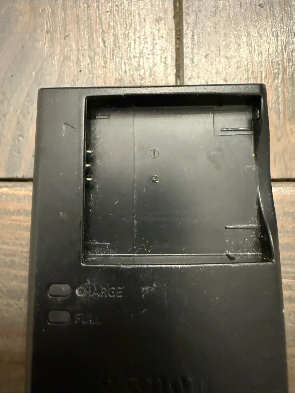 Original Canon CB-2LF 2LD Charger for NB-11L NB-11LH Battery ELPH 130 140 170 IS